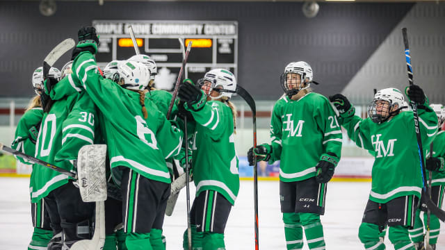 Hill-Murray vs Maple Grove girls Feb4 Jon Namyst76